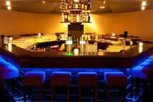 Eau Lounge
